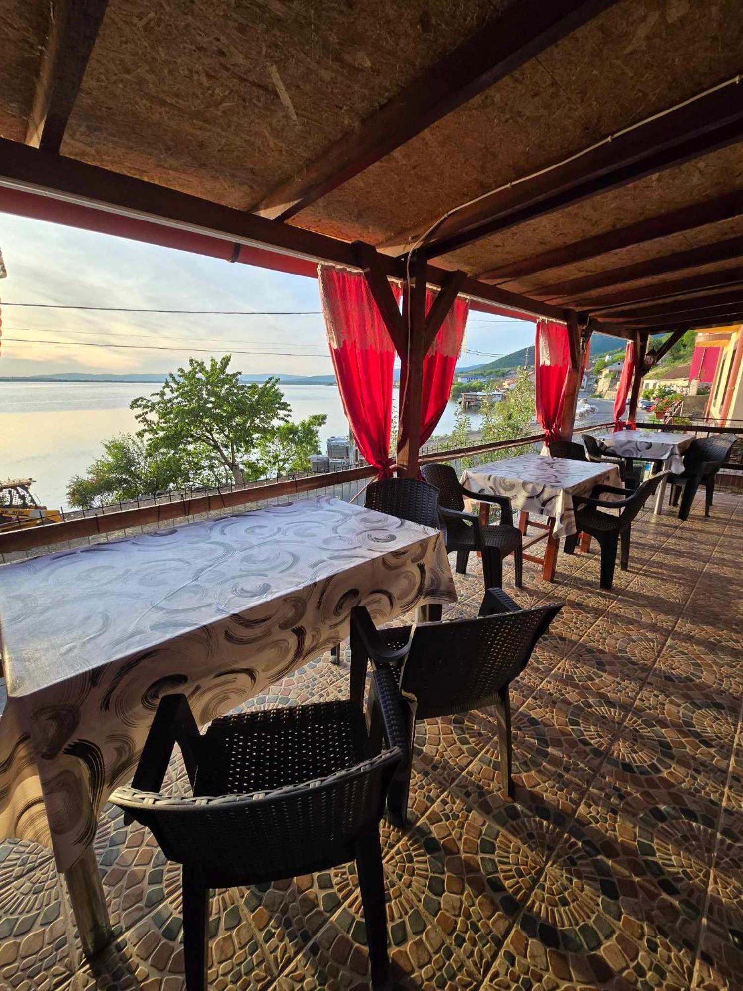 Homestay Casa Stefania Pescari